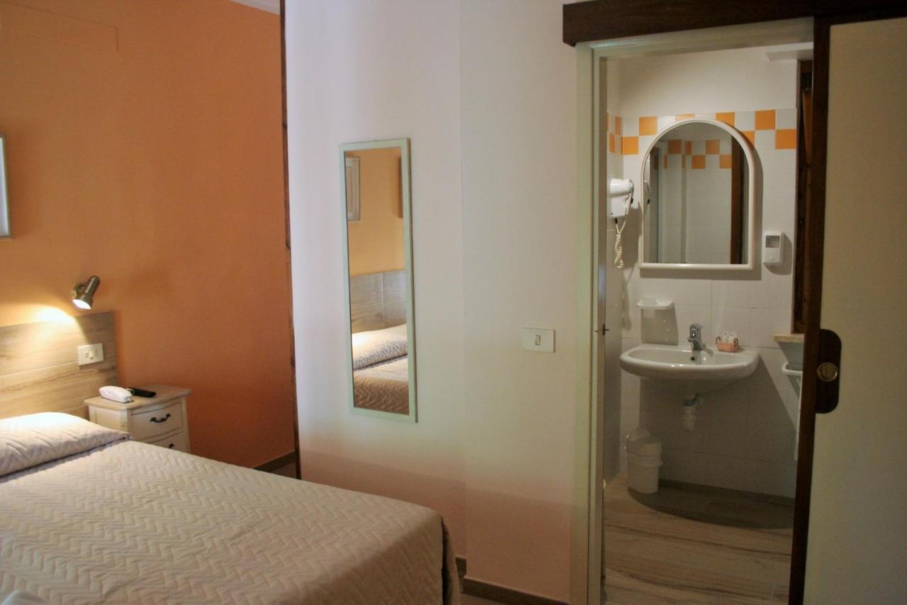 Hotel Maristella Cavo Zewnętrze zdjęcie